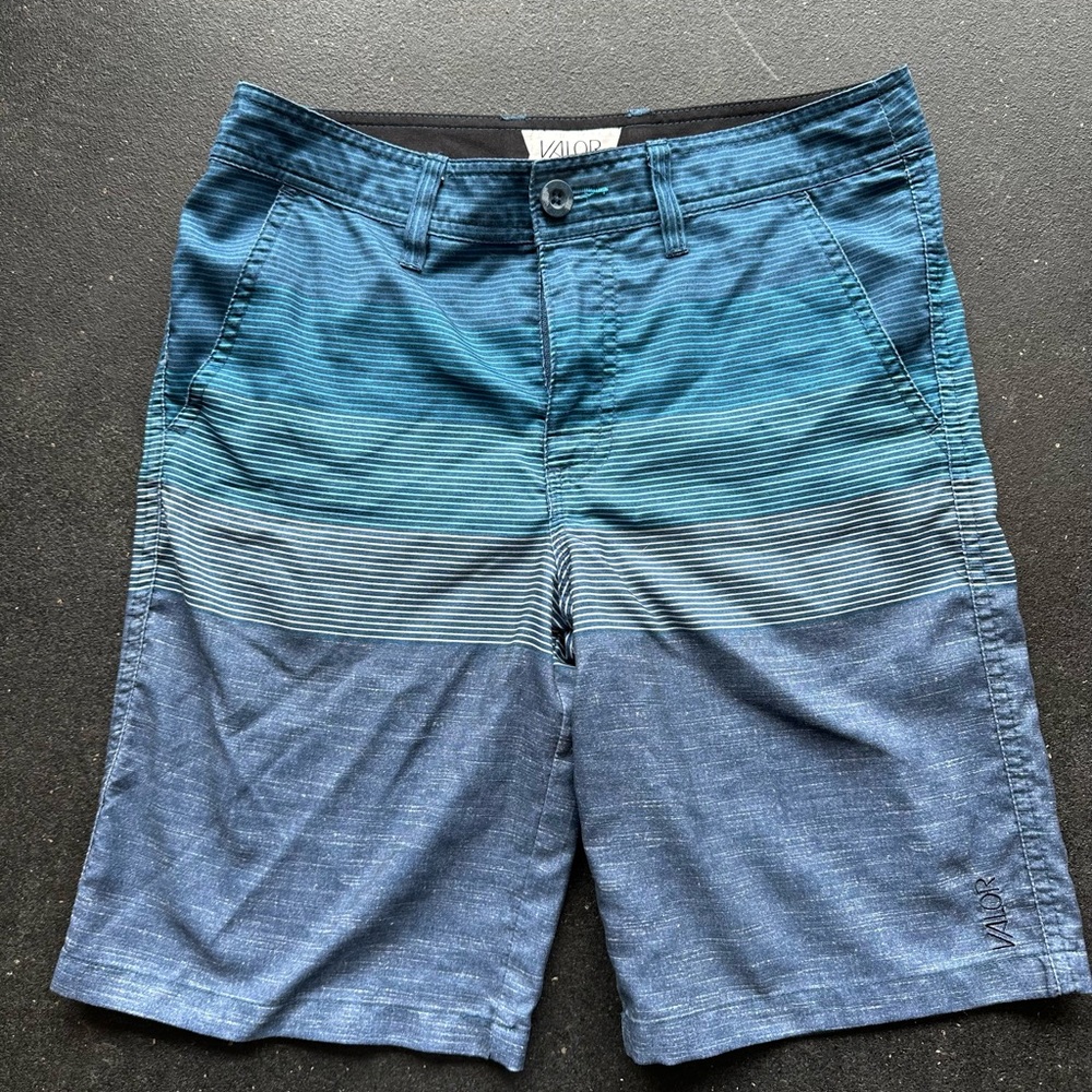 Valor Hybrid shorts size 14